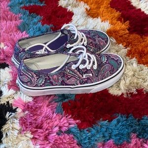 Authentic style Vans
